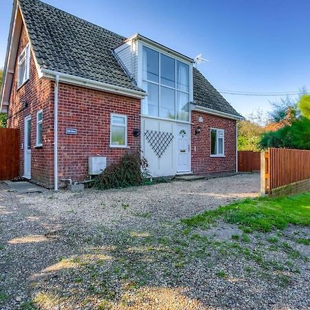 Coastal House Near Surfing Beach - East Runton Crabpot Cottages Cromer Exterior foto